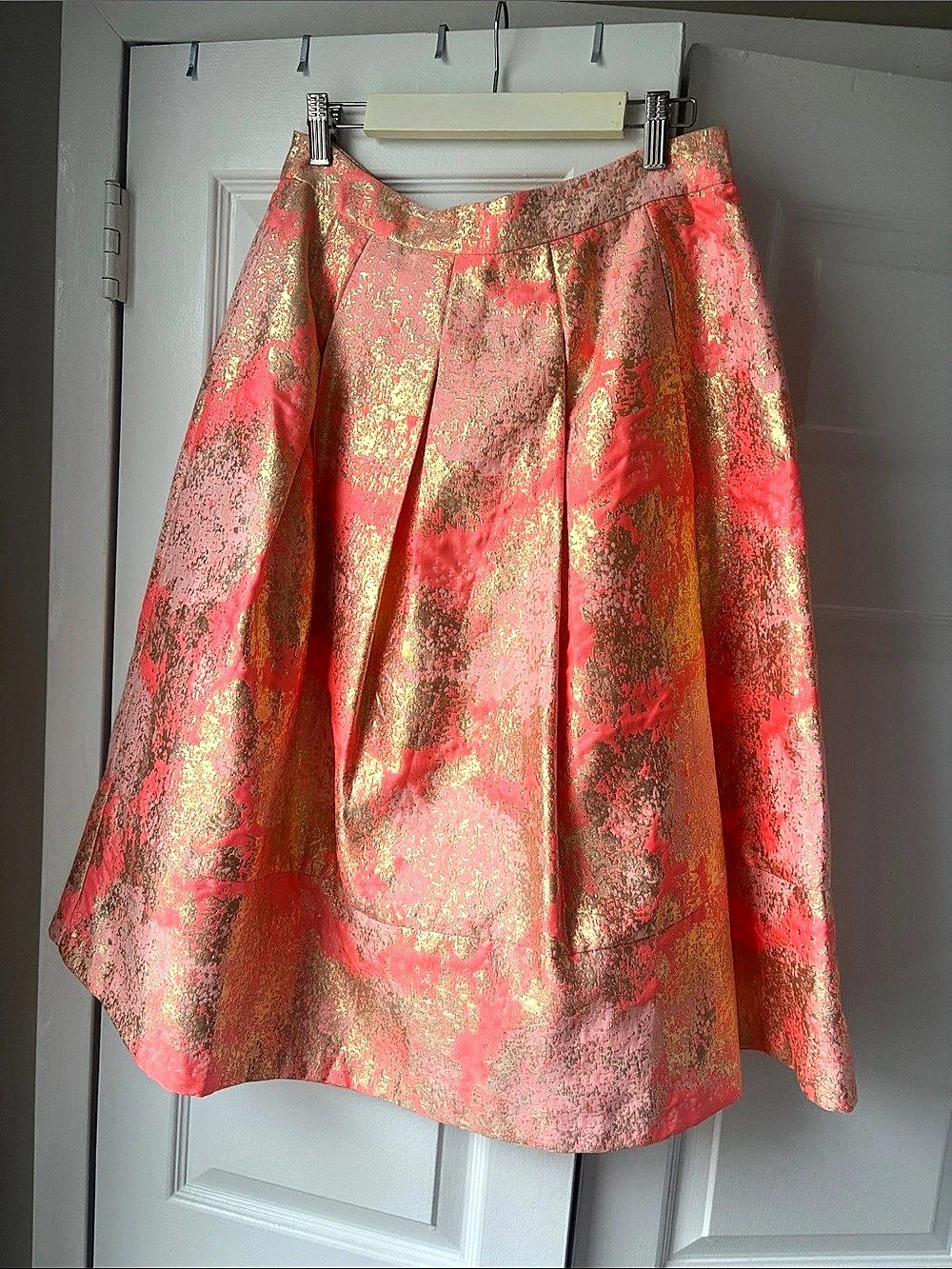 Anthropologie Brocade A-Line Skirt in Pink & Gold Size 6 Like New